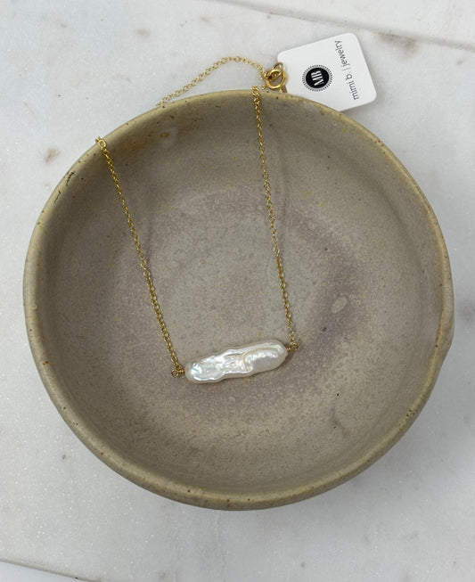 Freshwater pearl necklace
