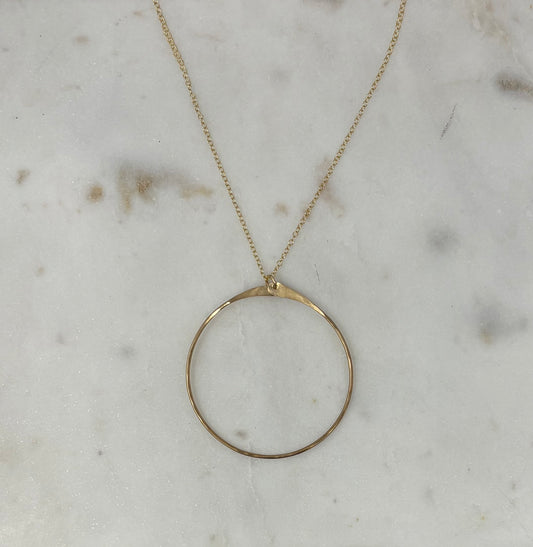 Circle necklace