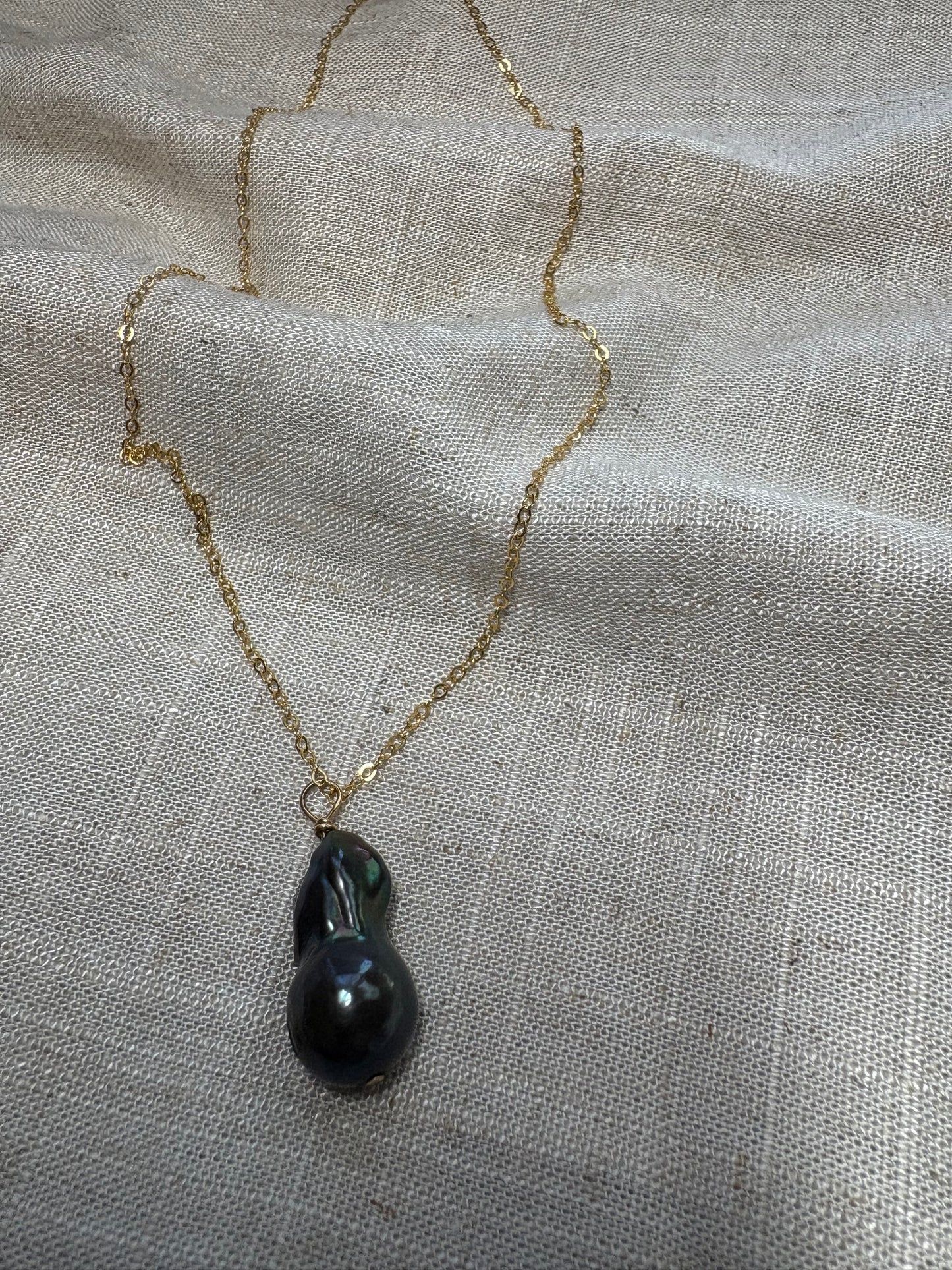 Freshwater pearl necklace